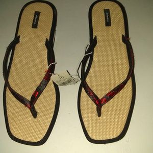 ORIENTAL STYLE WEDGE SANDALS SIZE 10